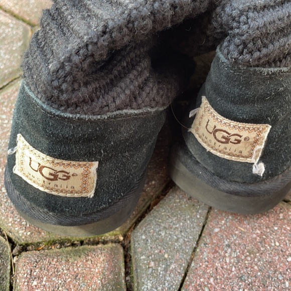 UGG Knit Boots - Picture 3 of 5